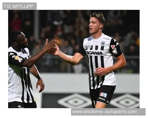 2018年昂热对阵尼姆精彩回顾与赛后分析展现足球魅力与战术较量 2018年昂热对阵尼姆精彩回顾与赛后分析展现足球魅力与战术较量